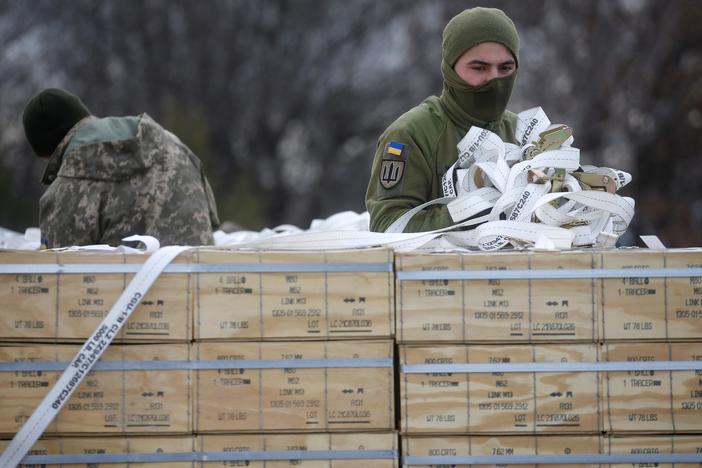 U.S. shifts goals on war in Ukraine amid concerns over Russia's nuclear capabilities