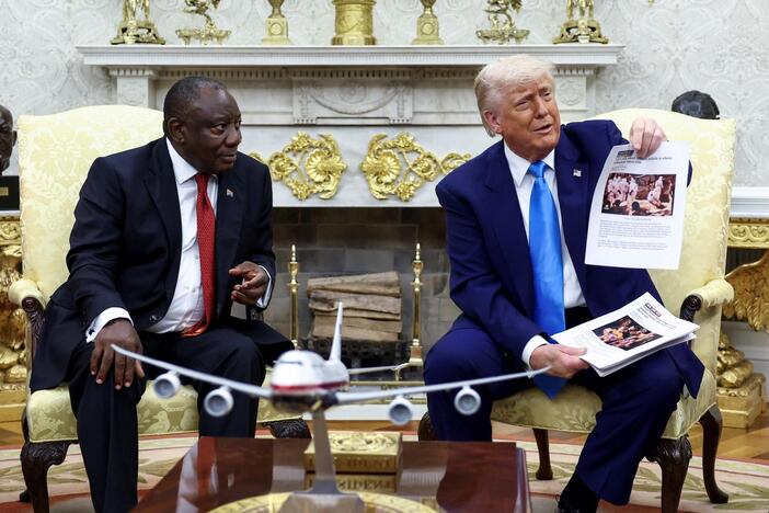 Trump confronts South African president with unfounded 'white genocide' claims