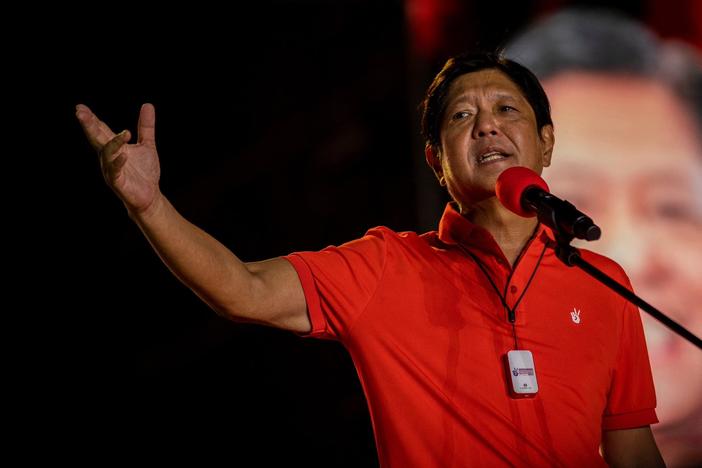 News Wrap: Ferdinand Marcos Jr. scores landslide victory in Philippines presidential race