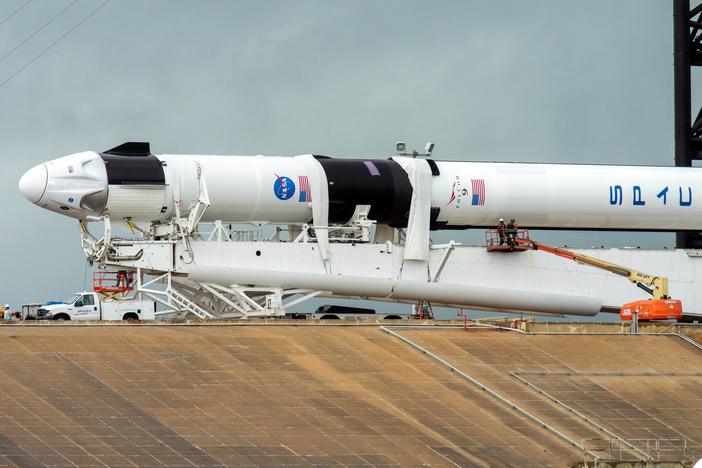 How Elon Musk's SpaceX is changing American space flight