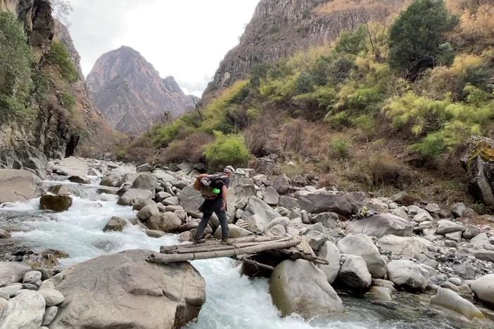 Explorer halfway through journey to walk around the world