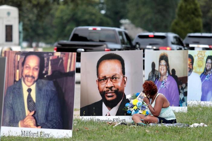 Americans reflect on hardship and loss from the pandemic