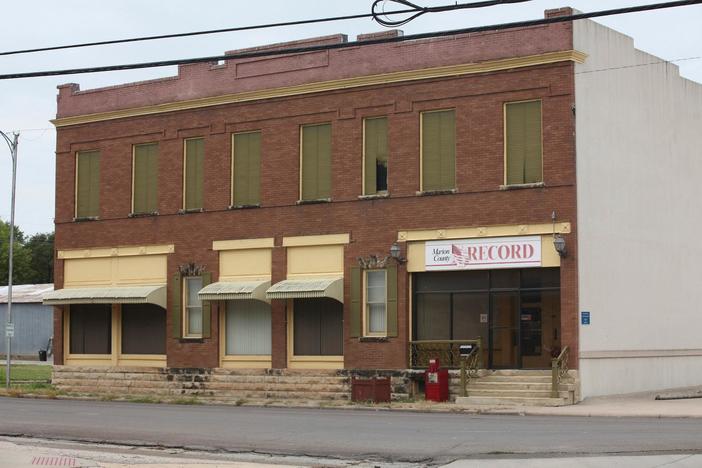 Editor of Marion County Record discusses possible motives behind police raid of newsroom