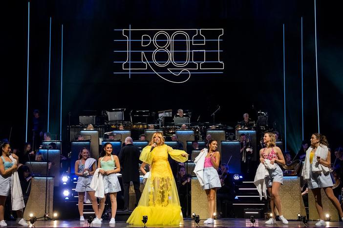 Features an all-star cast at London’s Theatre Royal Drury Lane.