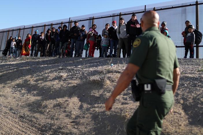 How surge in family border crossings is complicating enforcement