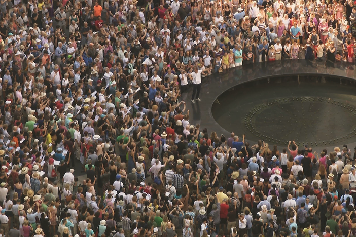 World premiere of the Pulitzer Prize-winning composer's monumental work for 800 voices.