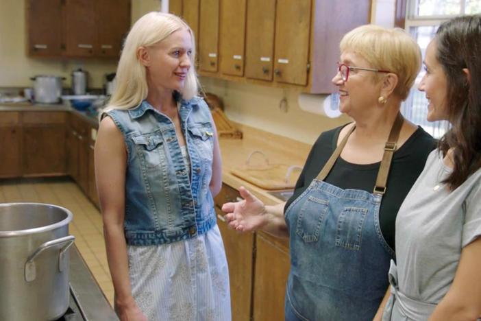 Lidia makes Borscht, Ukrainian style, with Polina Frishko and Enna Elias.