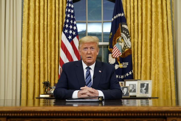 In address to nation, Trump announces travel restrictions, economic relief measures