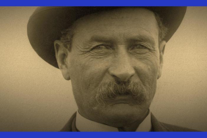 In 1922, Mulholland began building the St. Francis Dam to meet the needs of Los Angeles.