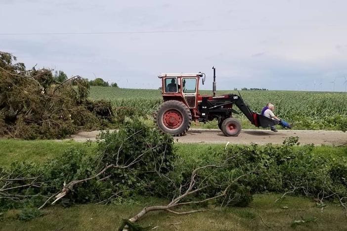 Weeks after a derecho hit, Eastern Iowa is still struggling