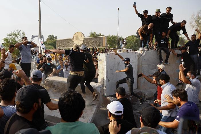 Months of political infighting in Iraq prompt widespread protests and instability
