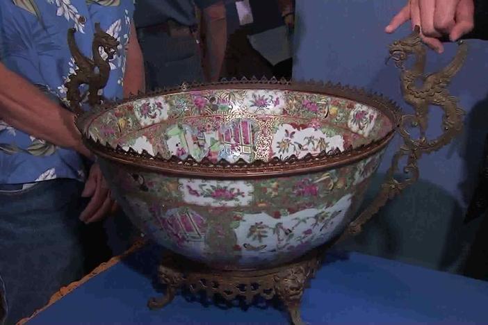 Appraisal: Chinese Rose Medallion Bowl