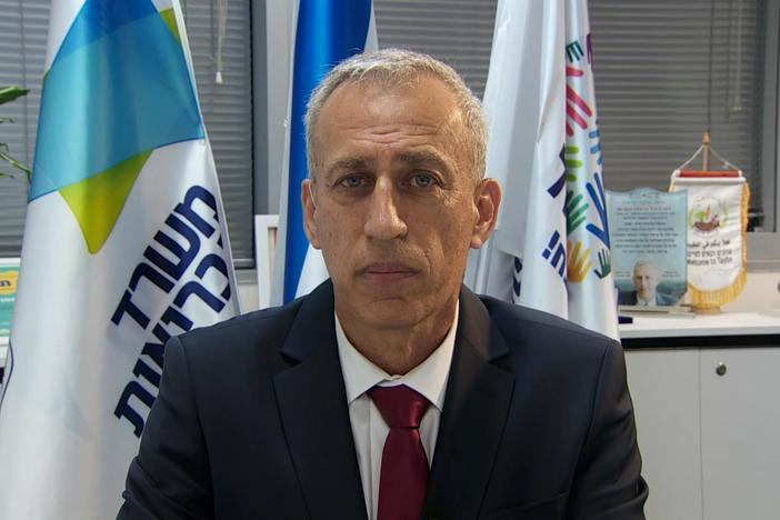 Nachman Ash joins the show.