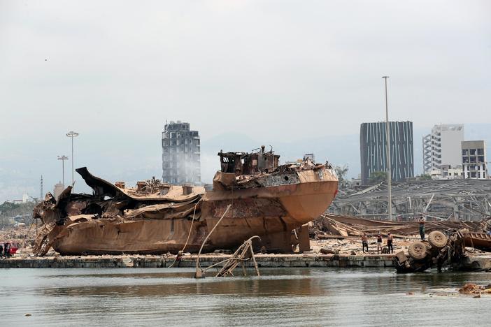 Beirut authorities detain port employees amid explosion investigation