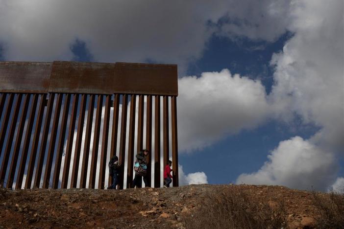 News Wrap: House challenges Trump on border national emergency