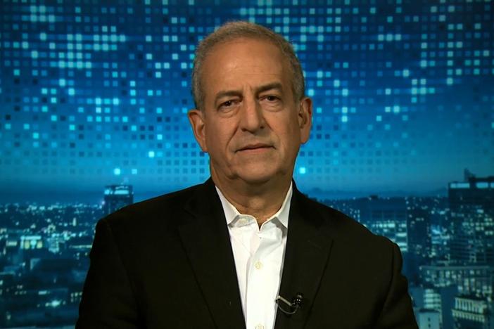 Russ Feingold joins the program to discuss the fifth Democratic debate.