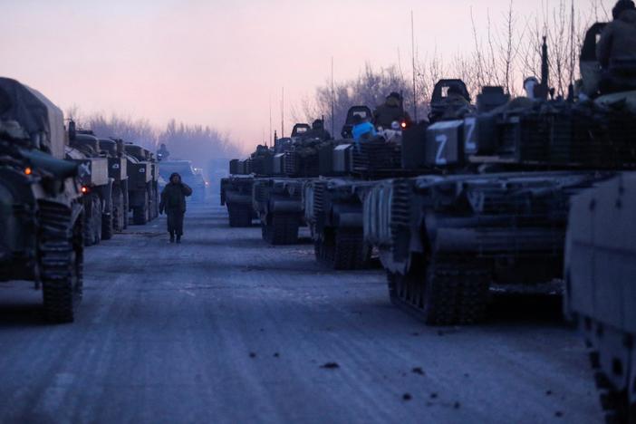 Russian strikes rock Ukrainian cities despite pledge to ease attacks