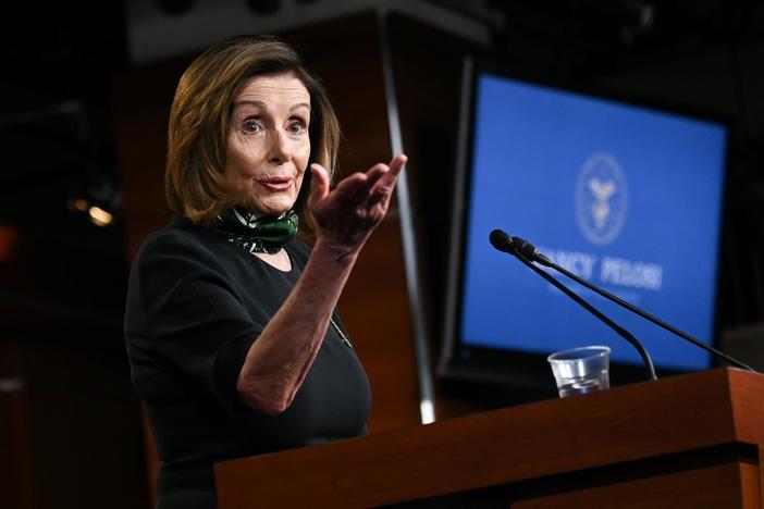 News Wrap: Top Democrats slam Trump’s COVID-19 testing plan