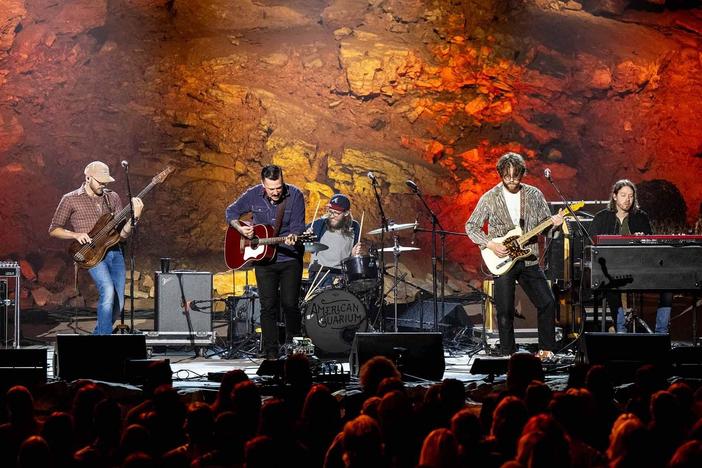 AMERICAN AQUARIUM performs 'Burn. Flicker. Die.'
