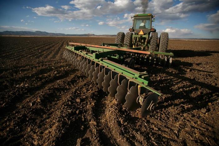 Held up by the shutdown: Aid to farmers, IPO filings, trash collection at national parks