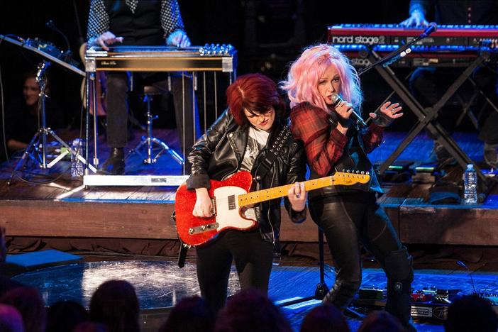 Cyndi Lauper performs one of her biggest hits to a very enthusiastic ACL crowd.