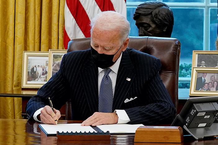 Biden administration begins push for action on COVID-19 relief