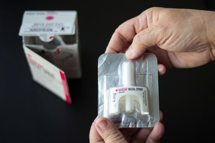 How FDA approval of over-the-counter Narcan sales affects the opioid crisis