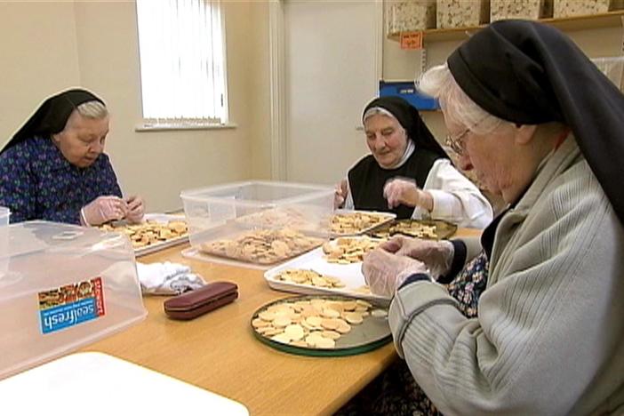 These women seek to become close to God through prayer and simple work.