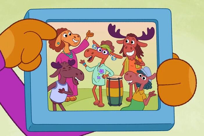 Ellie plans a visit home to Jamaica./Zadie and Buckley have a playdate.