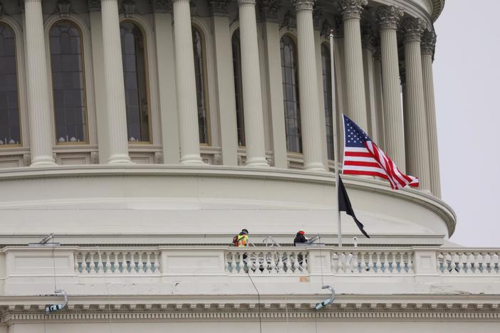 Momentum builds to remove President Trump from office