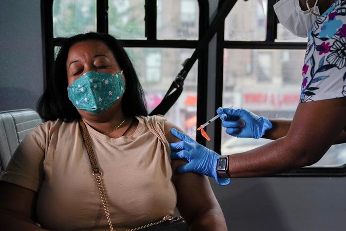 News Wrap: Biden administration to invest $3 billion in COVID vaccine production