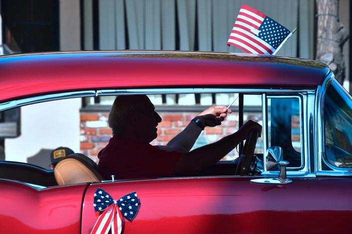 News Wrap: Extreme weather complicates July 4 festivities
