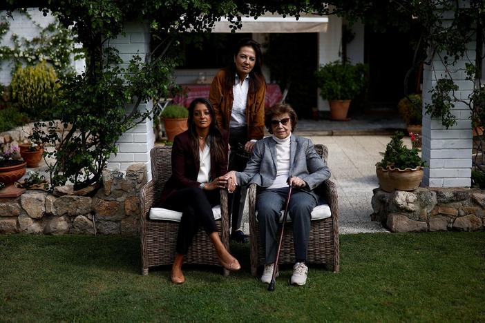 Families of Americans detained in Iran pressure White House to bring loved ones home