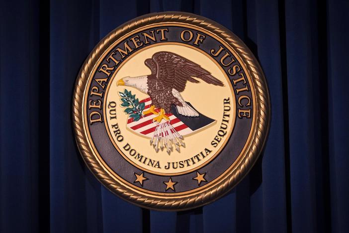 Barr's 'shocking' request for DOJ to defend Trump in defamation lawsuit