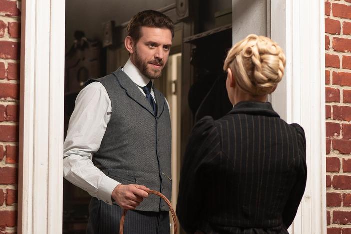 Eliza faces a conflict of interests when she's hired to look into Police Commissioner Fitzroy.