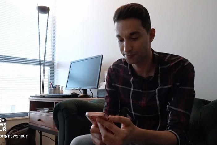 Palestinian living in U.S. describes struggle to contact family in Gaza