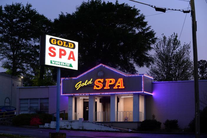 News Wrap: Georgia man pleads guilty to 4 of 8 Asian spa killings, gets life sentence