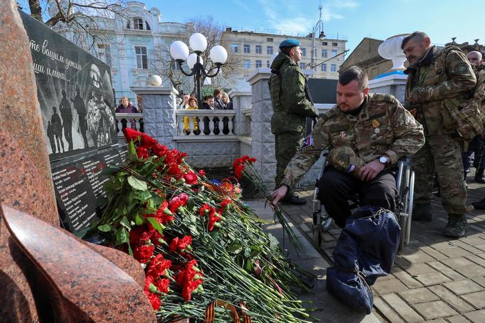 Experts analyze state of Ukraine war 2 years into Russia's invasion