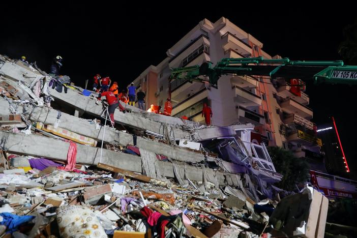 News Wrap: Deadly earthquake rattles Turkey, Greece