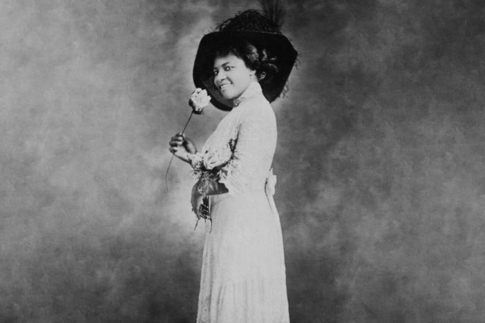 Madame CJ Walker's daughter, A’Lelia Walker, fostered Black community by hosting salons.