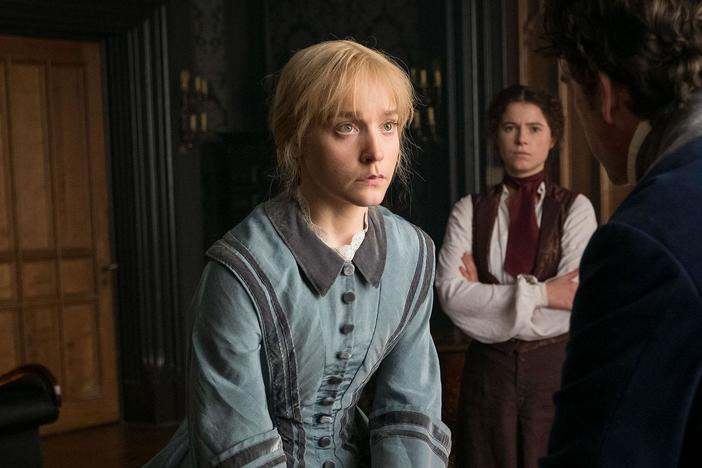 Anne comes to Blackwater to tell Laura the truth about her husband.