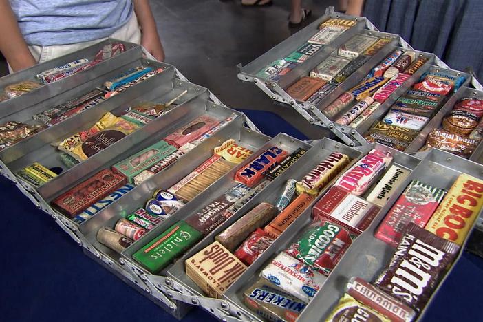 Appraisal: Salesman Sample Candy Case, ca. 1960, from Omaha Hr 2.