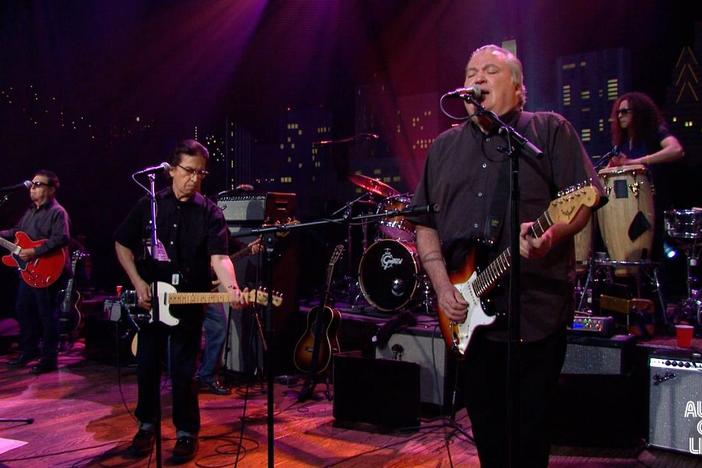 Los Lobos performs on Austin City Limits in celebration of their 40th birthday.