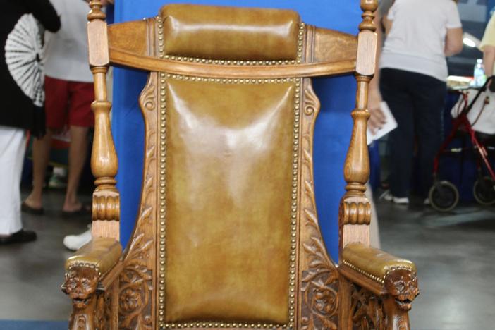 Appraisal: Omaha Mayor's Renaissance Revival Chair, ca. 1880, from Omaha Hr 2.