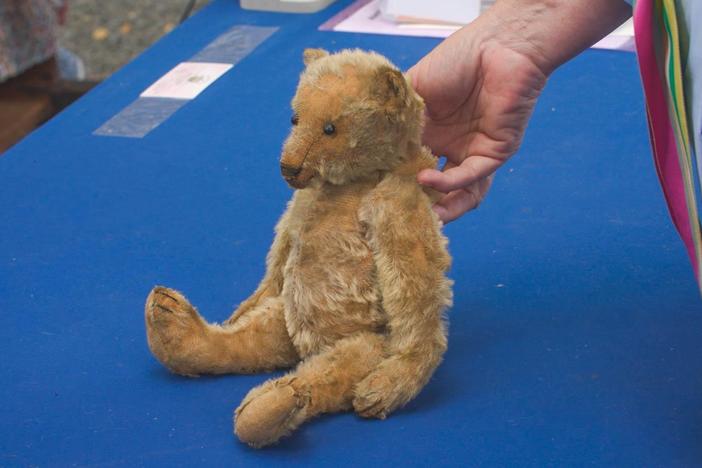 Appraisal: Steiff Blank Button Mohair Bear, ca. 1910