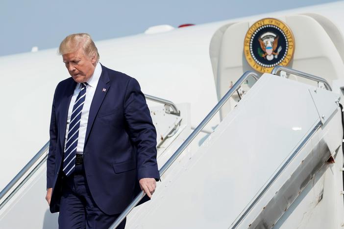 News Wrap: Trump defends rally supporters, doubles down on Omar attacks