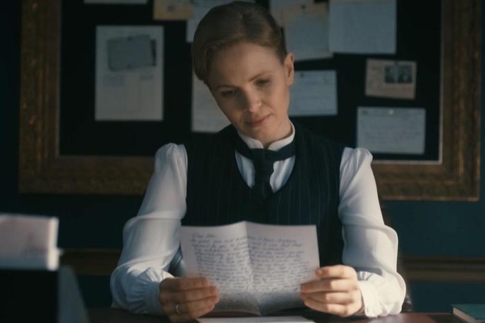 Letters from William sit in Eliza's desk drawer after his bombshell confession.