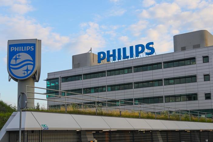 Investigation finds new risks with Philips breathing devices after 2021 recall