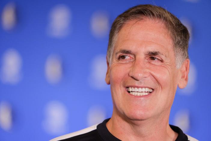 Mark Cuban aims to lower prescription drugs prices with online pharmacy