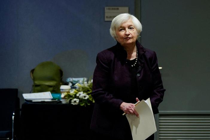 U.S. hits borrowing limit as Congress debates raising debt ceiling